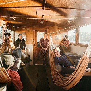 Im Boot und drum herum