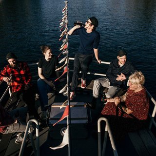 Im Boot und drum herum